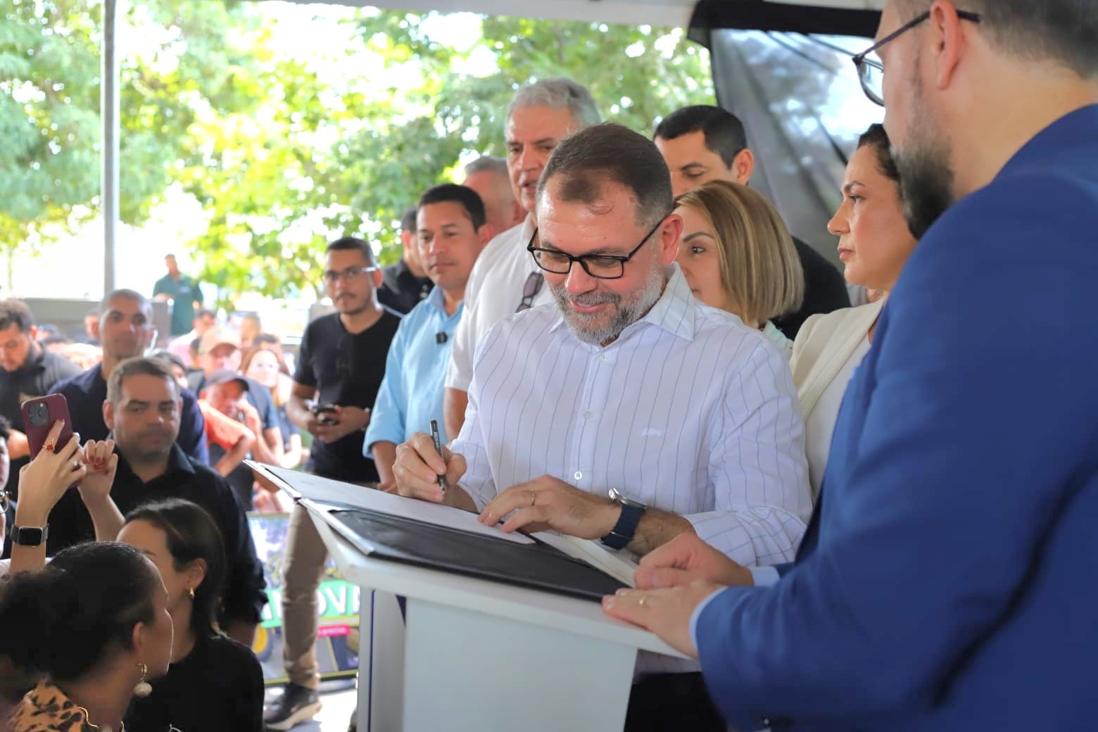 Prefeito de Rio Branco participa de entrega de equipamentos do Programa Inova